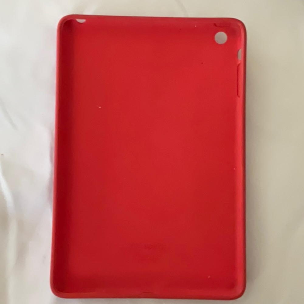 iPad cover - Picture 2 of 2